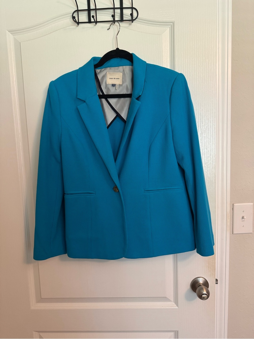 COURT & ROWE Bright Blue Single-Button Blazer